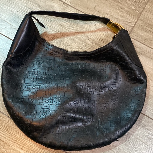 Gucci medium-sized hobo bag 	W16.5 x H11.8 x D0.8inch Handle Height：9.1 902 - Picture 3 of 16